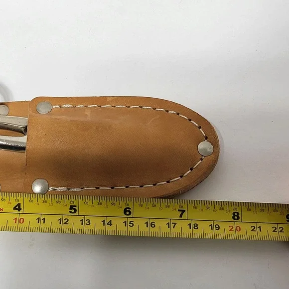 Klein Tools 2100-7 Electricians Scissors Knife and 5187 Leather Pouch Set USA - Picture 8 of 8